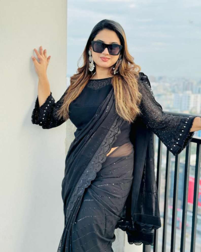 Mature Escorts in Bangalore - call now - +91 98739 72758 Mature Escorts in Bangalore - call now - +91 98739 72758